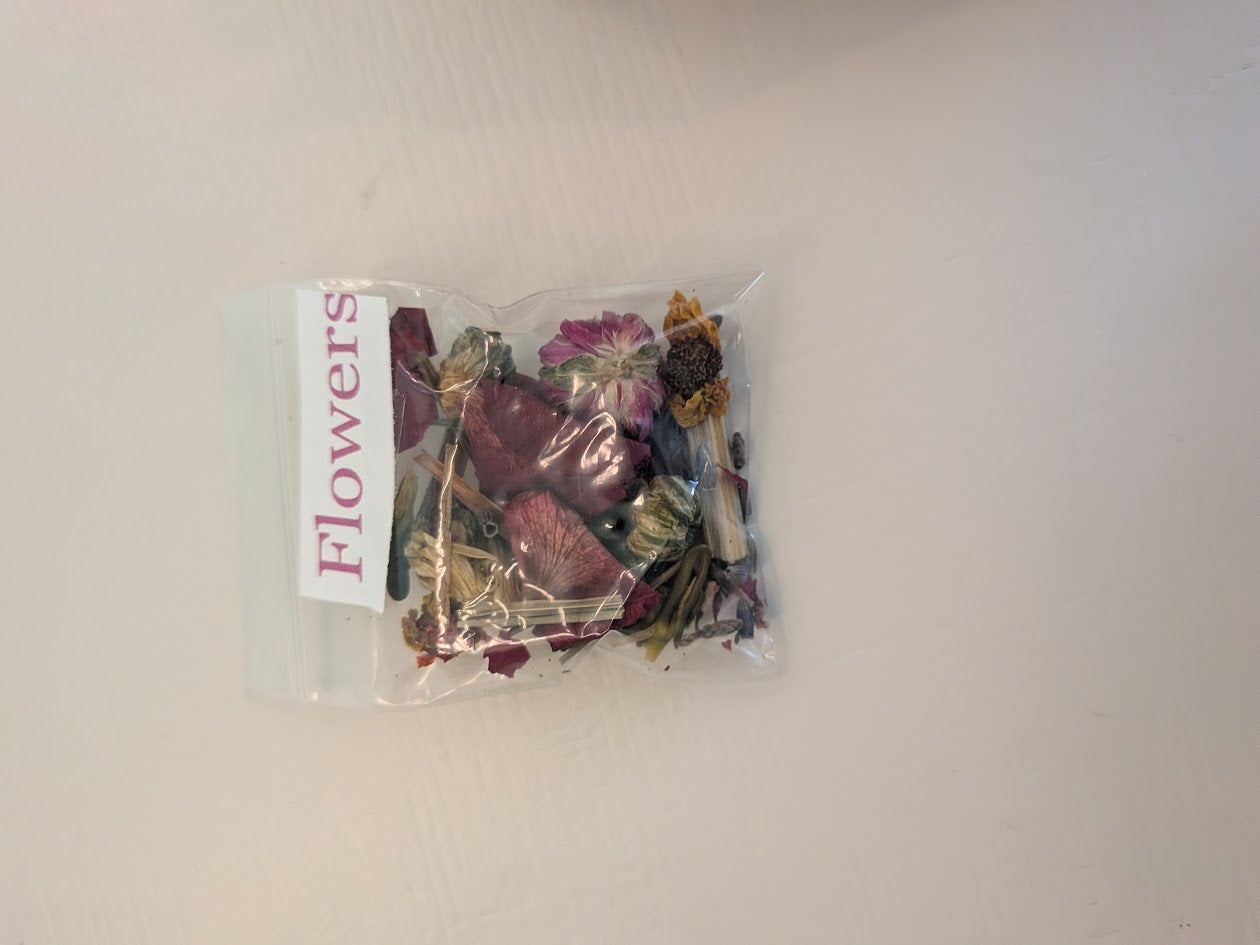 DIY Candle Making Kit with Colored Flowers